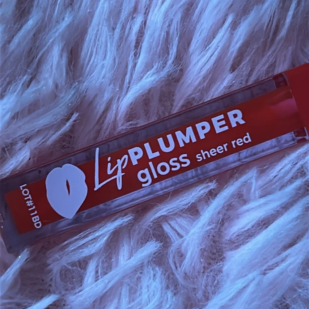 Sheer Red Lip Plumper Gloss